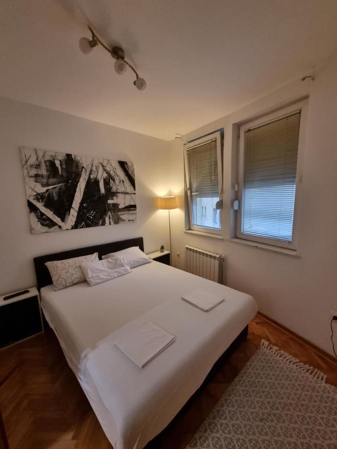 Apartman Veselinovic Free Parking Vranje Eksteriør billede